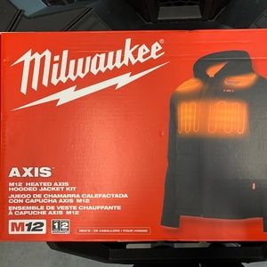 Milwaukee heated jacket